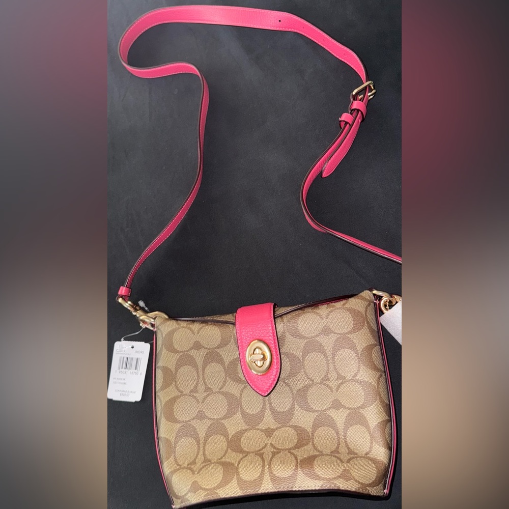 COPY - NWT Coach Twist Lock Crossbody Bag